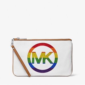 Michael Kors Wristlet ✨ brand new